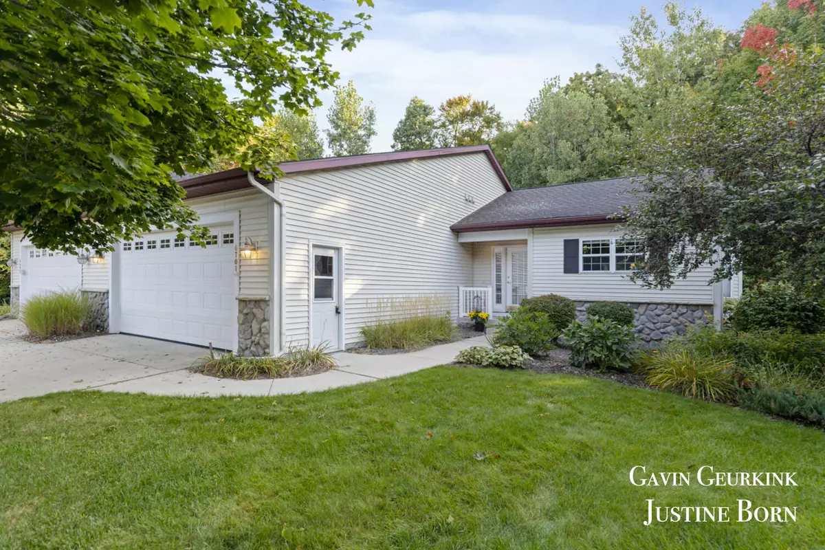 Caledonia, MI 49316,6701 Green Valley SE Court