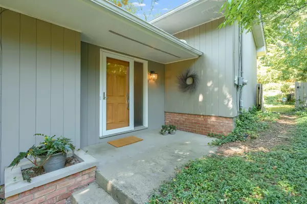 Kalamazoo, MI 49008,1804 Evanston Avenue