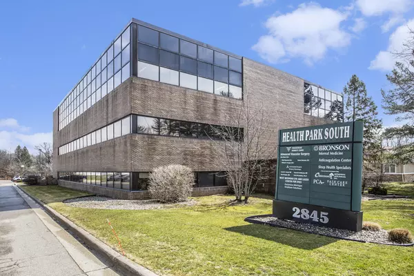 2845 Capital SW Avenue #Upper, Battle Creek, MI 49015