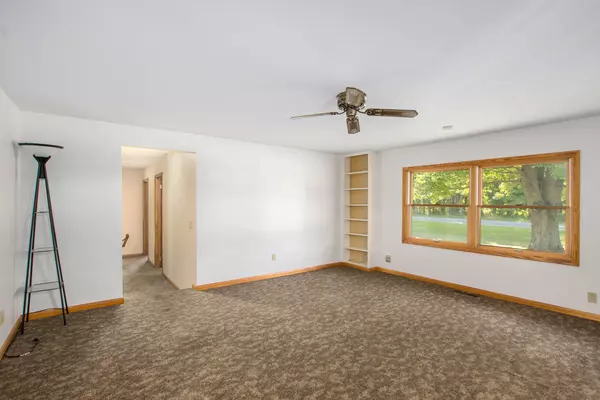 Bangor, MI 49013,22571 County Road 687