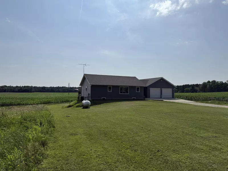 2110 S Poplar Ave Avenue, White Cloud, MI 49349