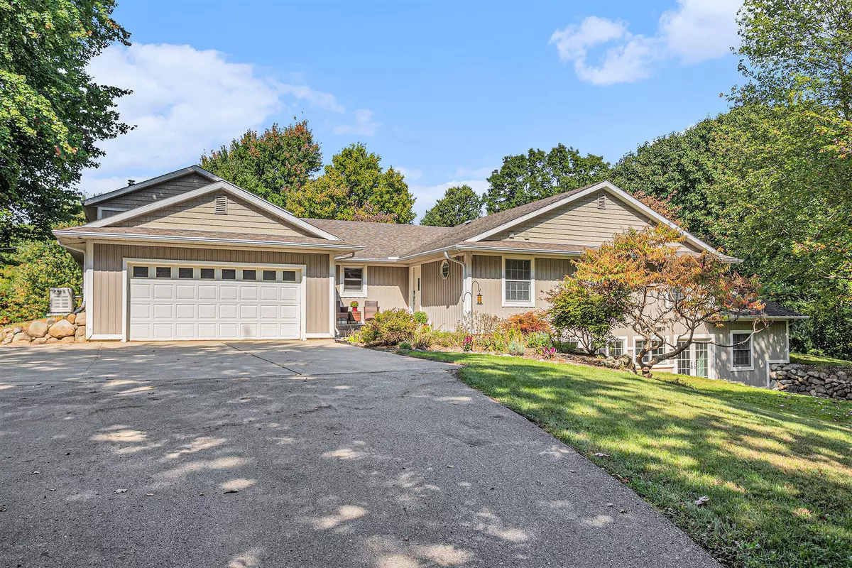 Mattawan, MI 49071,9622 W R Avenue