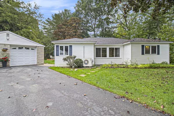 1540 N Lakeshore Drive, Ludington, MI 49431