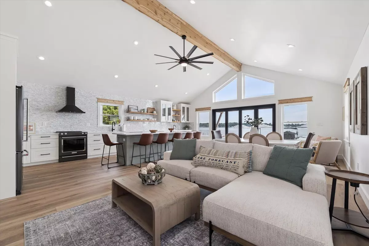 Pinckney, MI 48169,9098 Dexter Pinckney Road