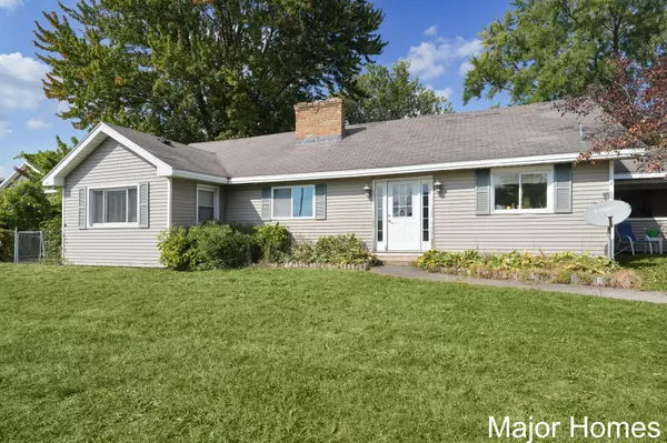 3705 Lake Michigan NW Drive, Grand Rapids, MI 49534