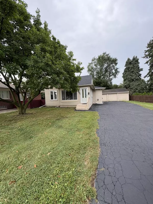 17261 Euclid Avenue, Allen Park, MI 48101
