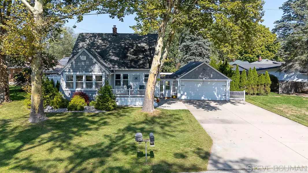 891 Harvard Drive, Holland, MI 49423