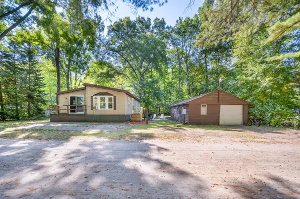 Newaygo, MI 49337,7668 Elizabeth