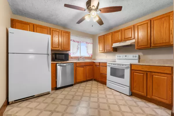 Waldron, MI 49288,13151 S Tripp Road