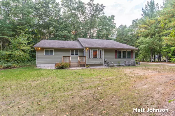 Twin Lake, MI 49457,3665 E River Road