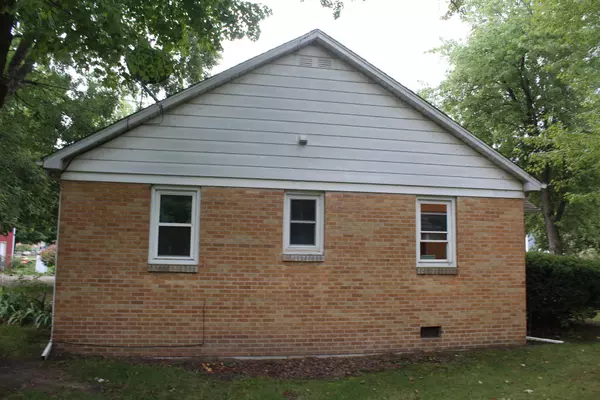 Hartford, MI 49057,111 N Maple Street
