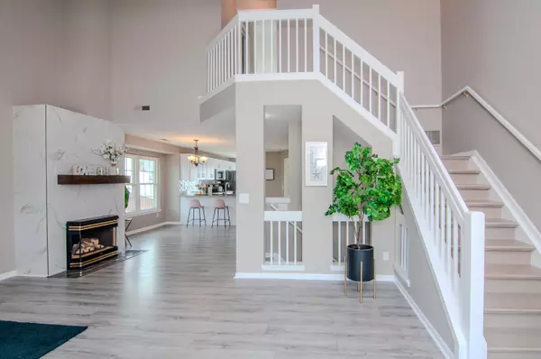 Ann Arbor, MI 48104,1892 Lindsay Lane