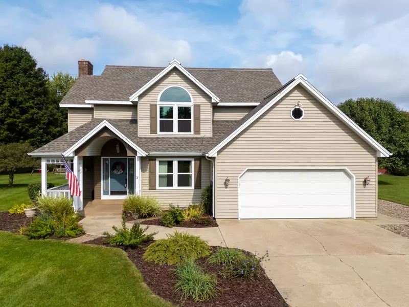 48995 Hickory Lane, Mattawan, MI 49071