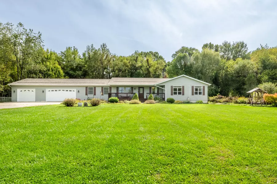 5570 Territorial Road, Benton Harbor, MI 49022