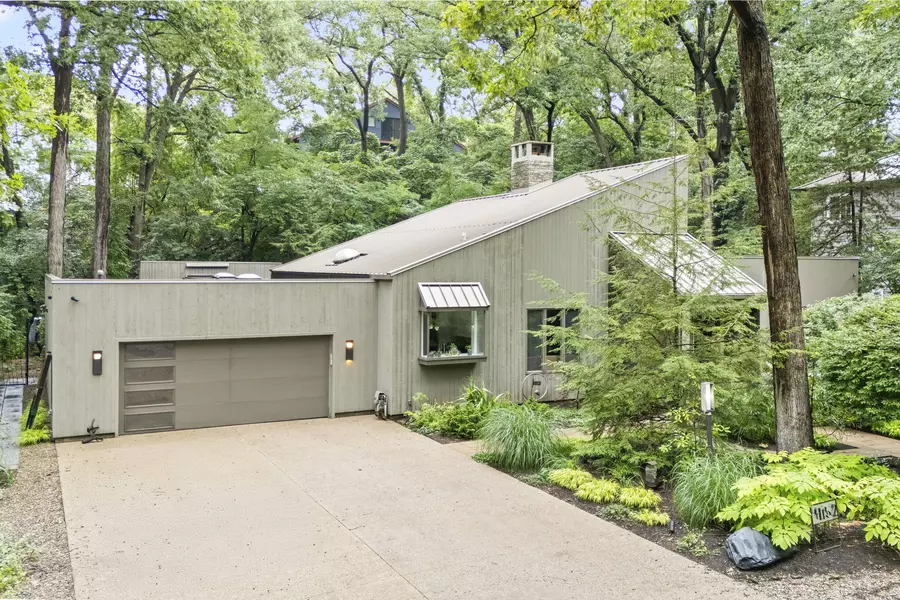 4152 Hillside Trail, New Buffalo, MI 49117