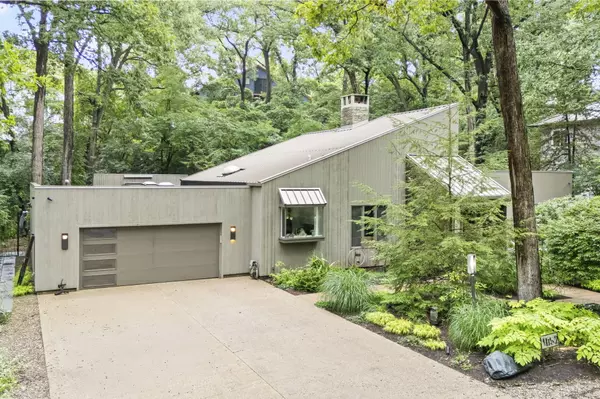 4152 Hillside Trail, New Buffalo, MI 49117