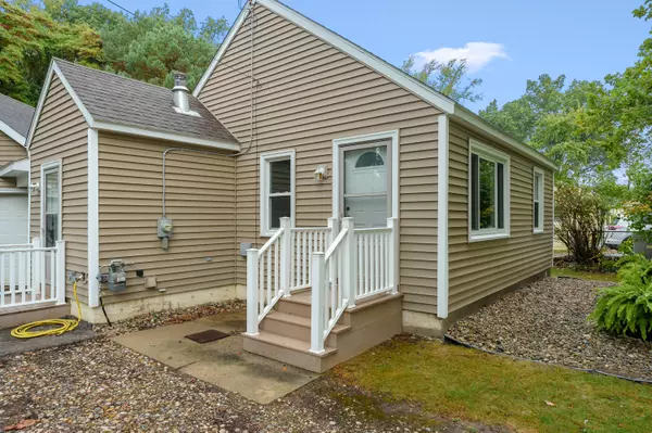 Portage, MI 49002,8110 Lovers Lane