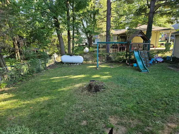 Dowagiac, MI 49047,54541 Beechwood Avenue