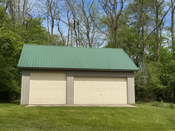 Ann Arbor, MI 48105,5557 N Territorial Road