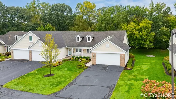 8951 N Clearwater Drive, Zeeland, MI 49464