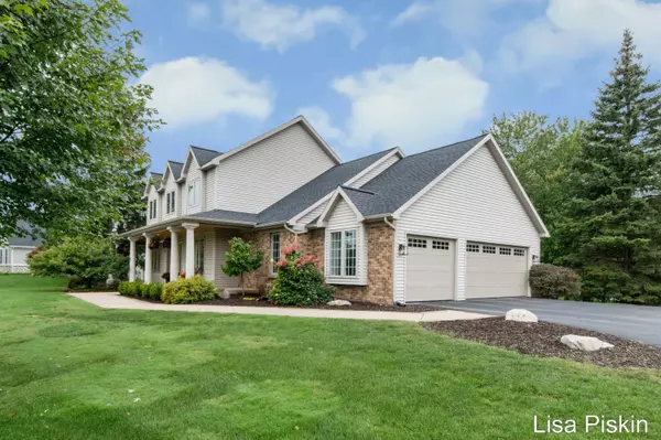 Grand Rapids, MI 49546,1909 Deerfield SE Court