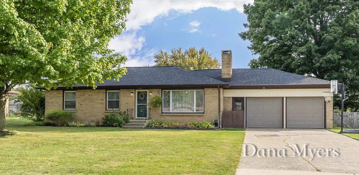 1656 Andrew SE Street, Kentwood, MI 49508