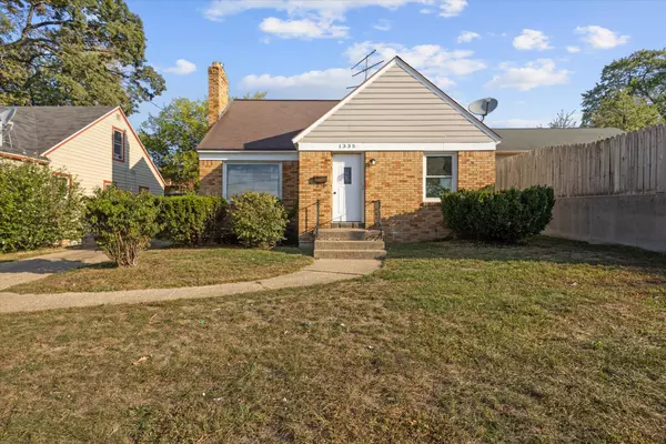 Grand Rapids, MI 49507,1335 Burton SE Street