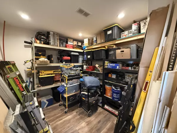 Clinton Twp, MI 48035,23880 Shook Road