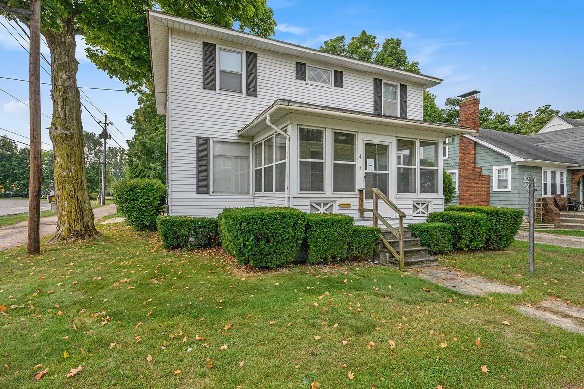 Three Rivers, MI 49093,114 W Kelsey Street