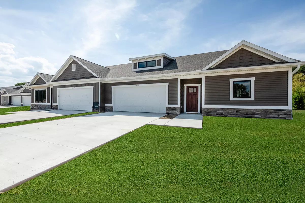 St. Joseph, MI 49085,3620 Katherine Lane #1