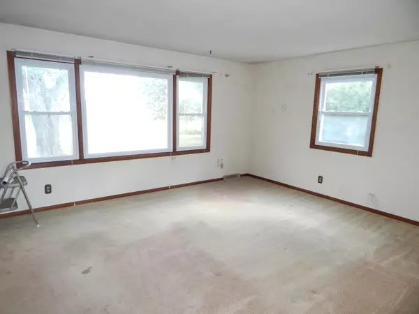 Comstock Park, MI 49321,5525 Peach Ridge NW Avenue