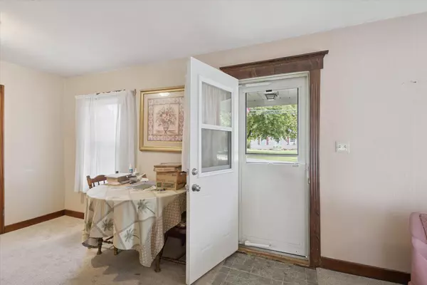 Marshall, MI 49068,409 N Liberty Street