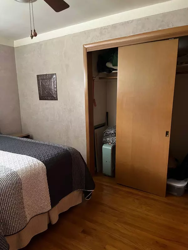 Redford, MI 48239,9160 Kinloch Street