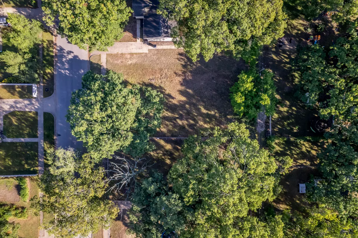 Muskegon, MI 49444,2132 Manz Street