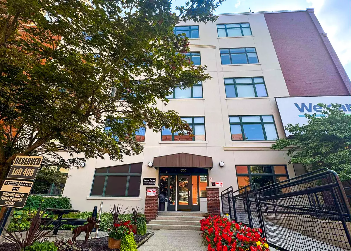 Grand Rapids, MI 49503,600 Monroe NW Avenue #406