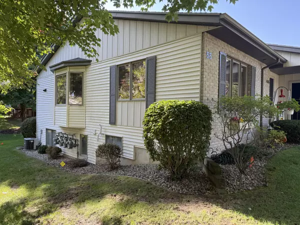 Caledonia, MI 49316,6525 Leisure Creek SE Drive