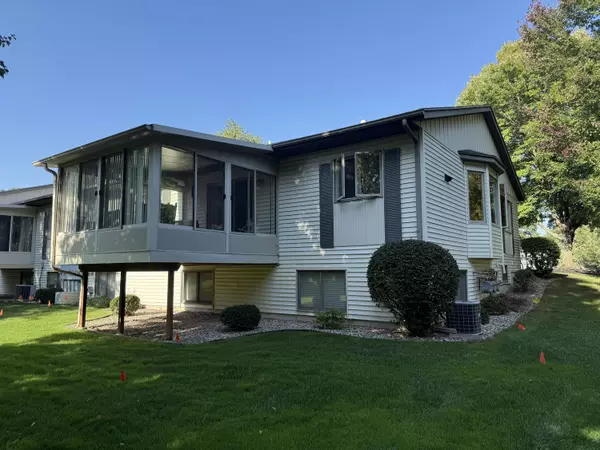 Caledonia, MI 49316,6525 Leisure Creek SE Drive