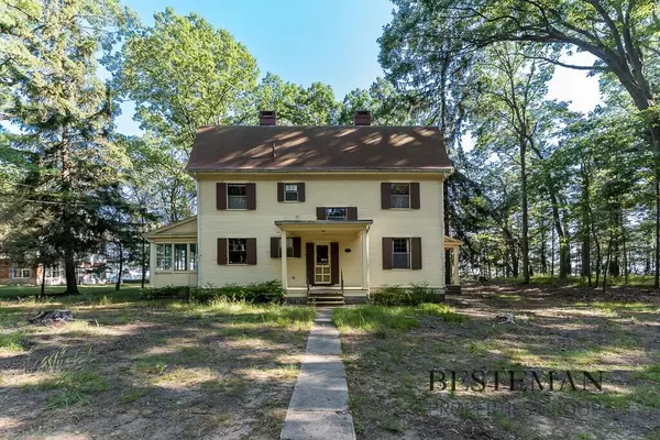 5795 Old Channel Trail, Montague, MI 49437