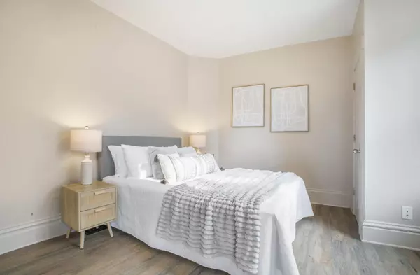 Grand Rapids, MI 49506,311 Robey SE Place