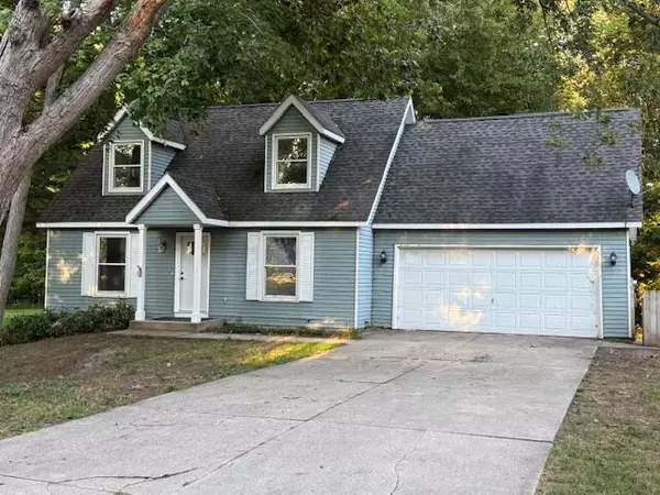 645 Harrington Avenue, Holland, MI 49423