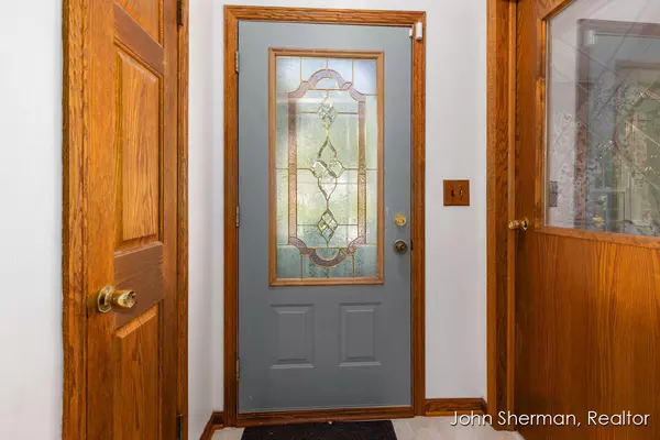 Grand Rapids, MI 49503,1822 Mayfair NE Drive