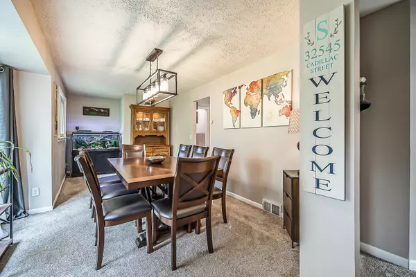 Farmington, MI 48336,32545 Cadillac Street