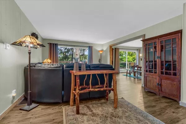 Bloomingdale, MI 49026,45417 15th Avenue