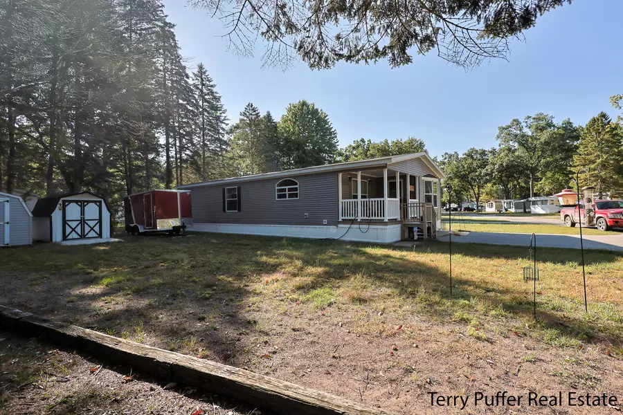 2434 Elm Road, Twin Lake, MI 49457