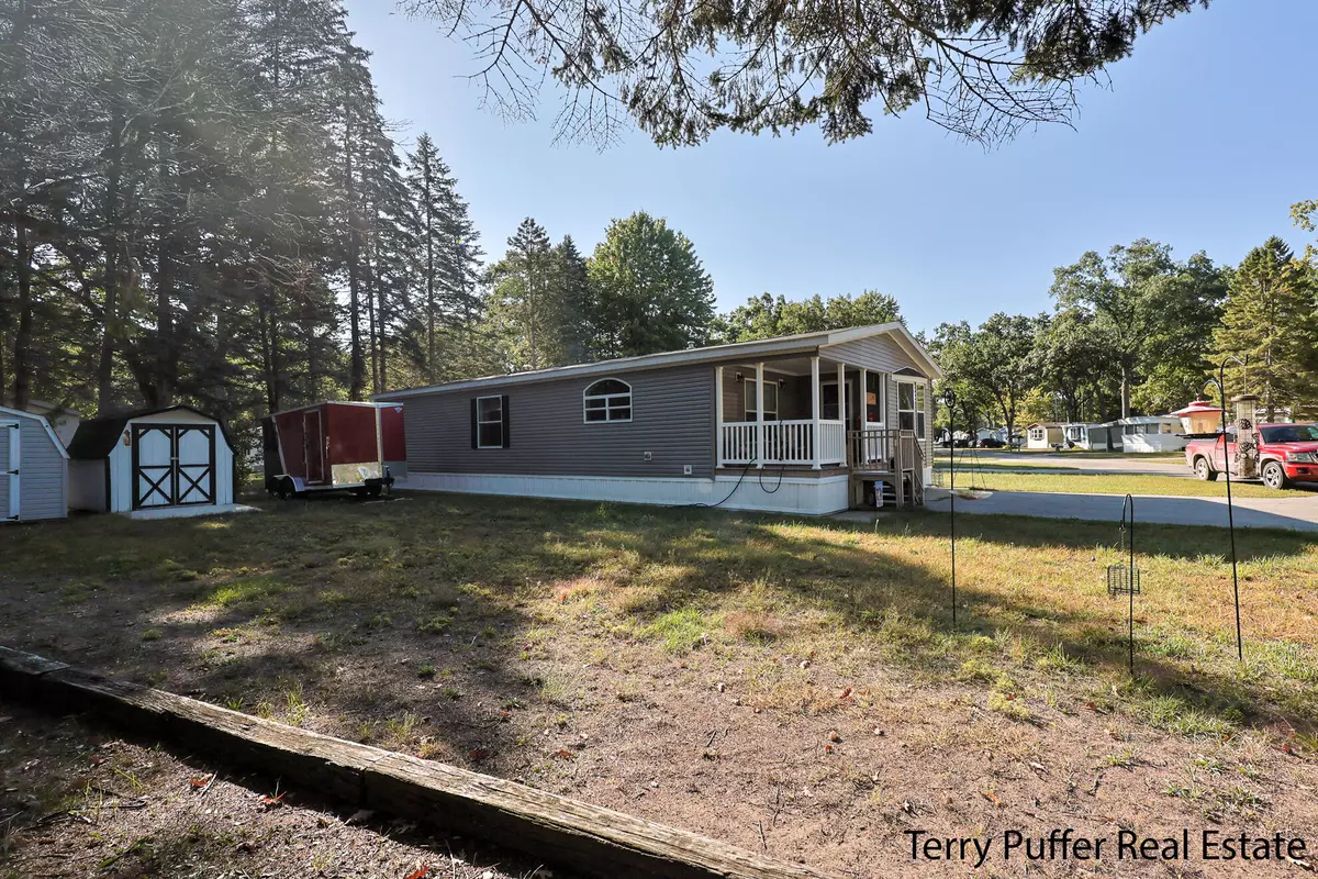 Twin Lake, MI 49457,2434 Elm Road