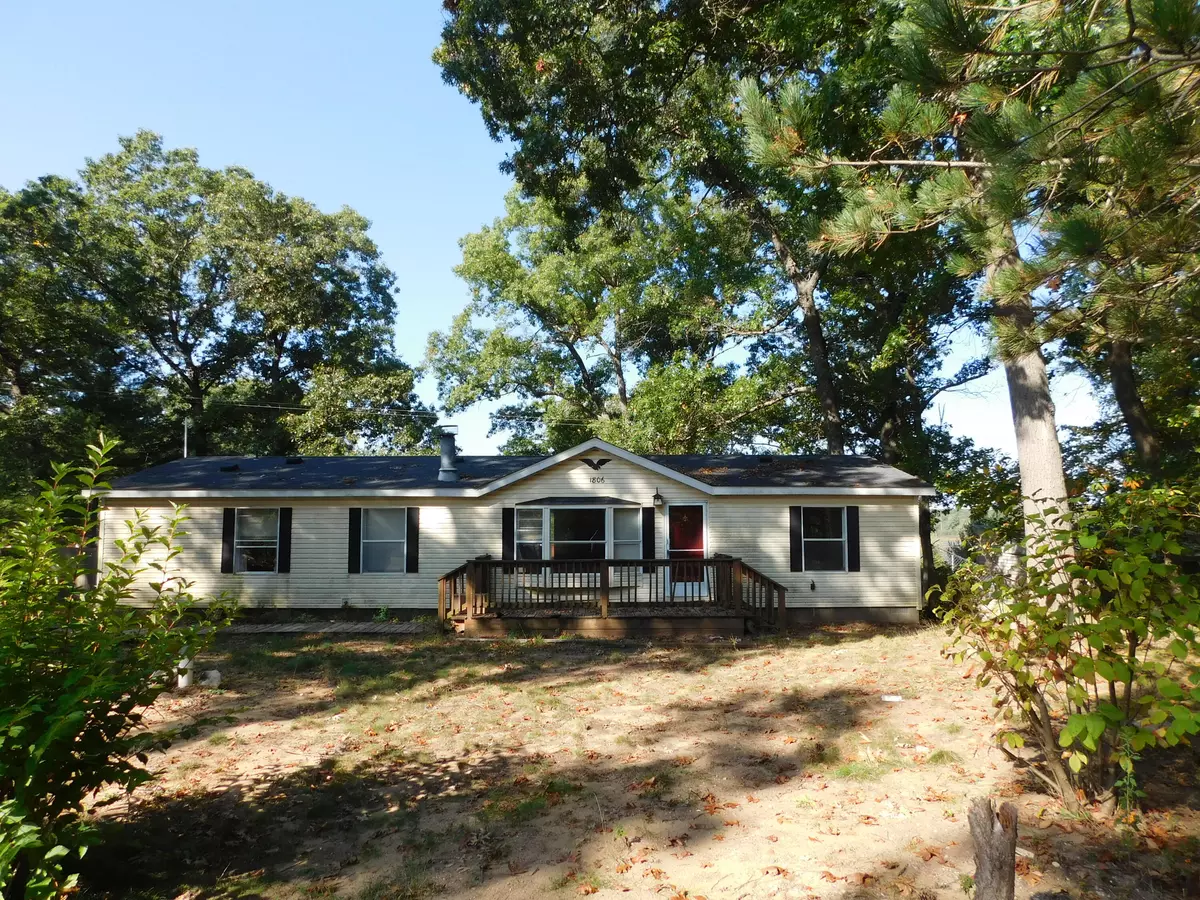 Fennville, MI 49408,1806 48th Street