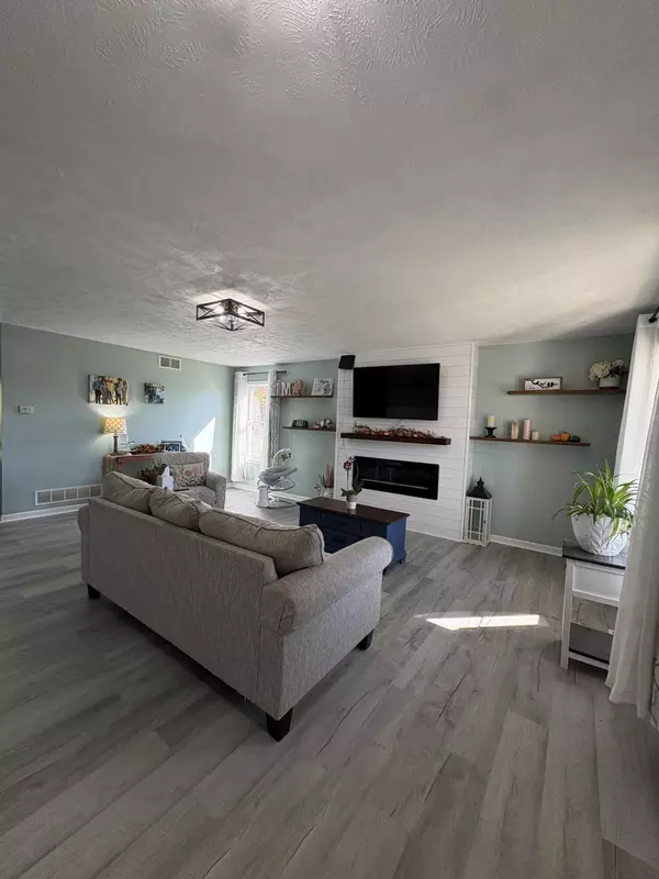 Dorr, MI 49323,3819 Hare Lane
