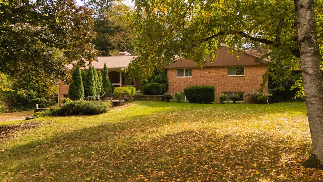 1365 Chalmers Drive, Ann Arbor, MI 48104