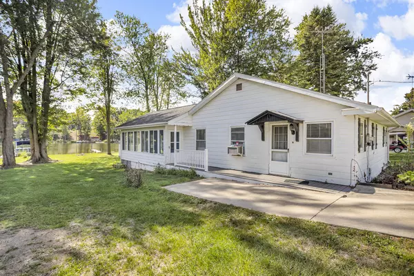 Hudson, MI 49247,13601 Young Drive