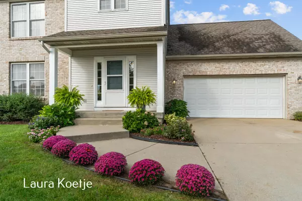 Rockford, MI 49341,165 Hawthorne NE Court